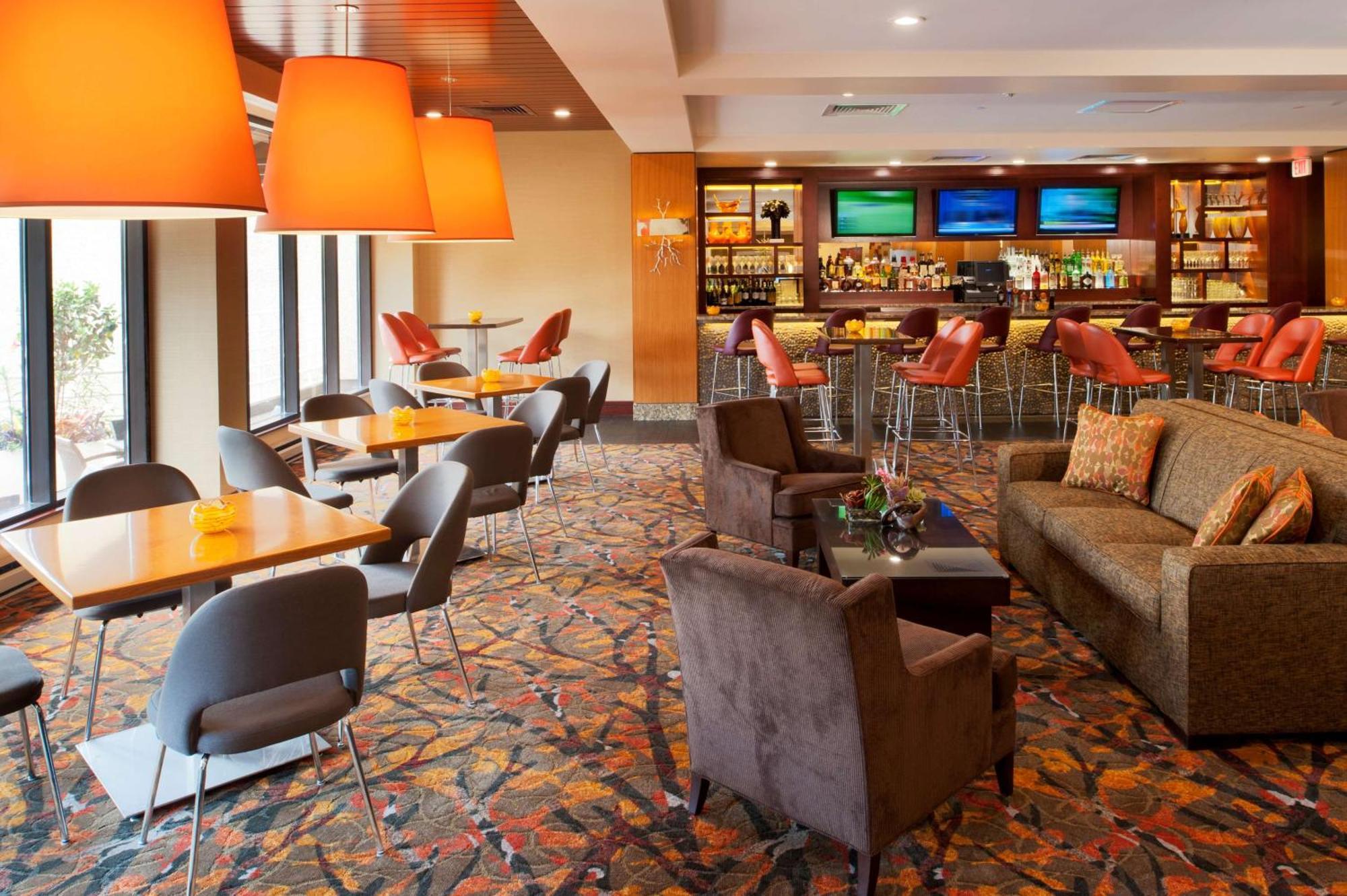 Doubletree By Hilton Hotel St. Louis - Chesterfield Exterior photo
