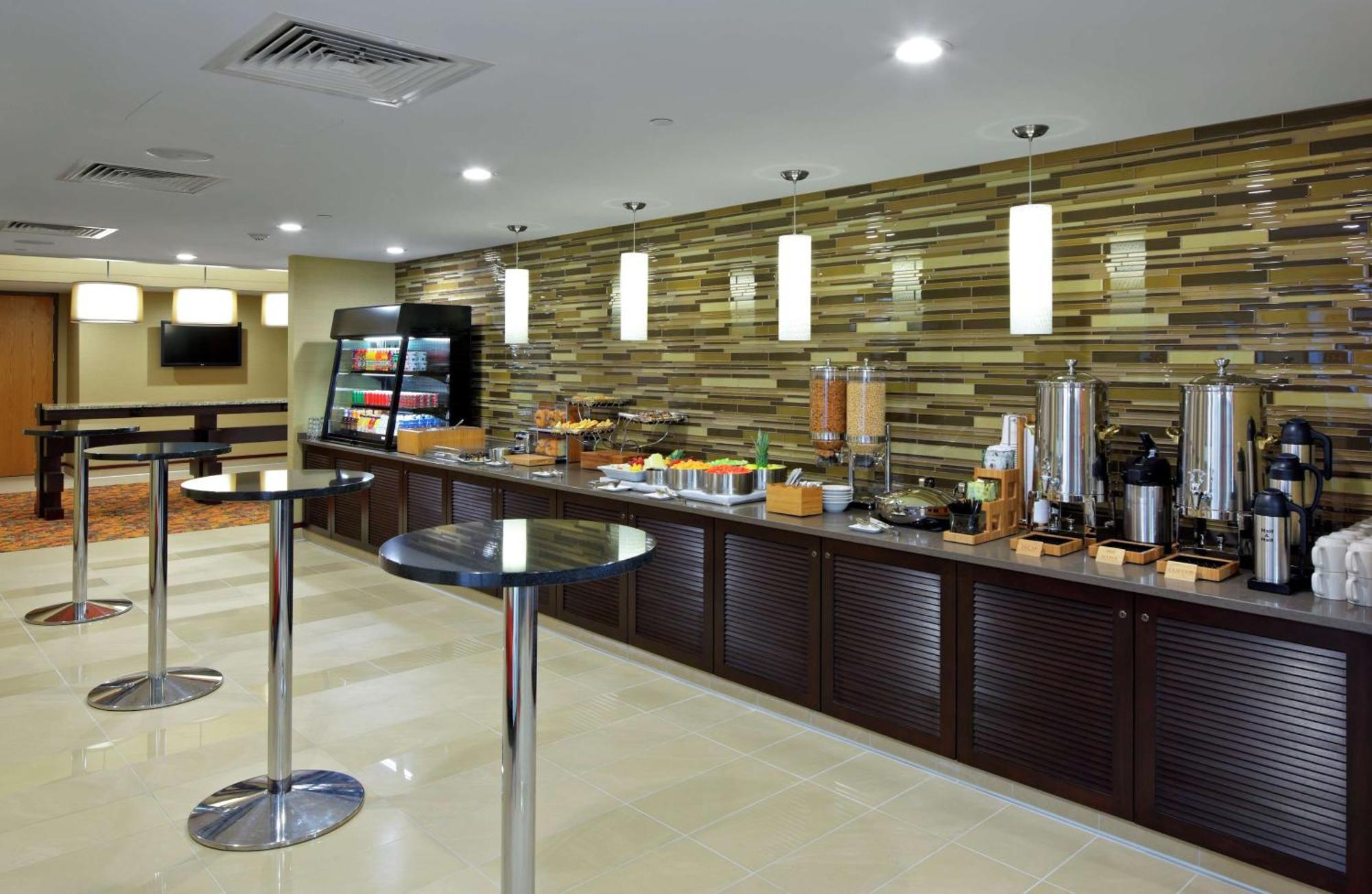Doubletree By Hilton Hotel St. Louis - Chesterfield Exterior photo